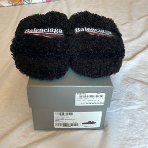 Balenciaga Furry Slide